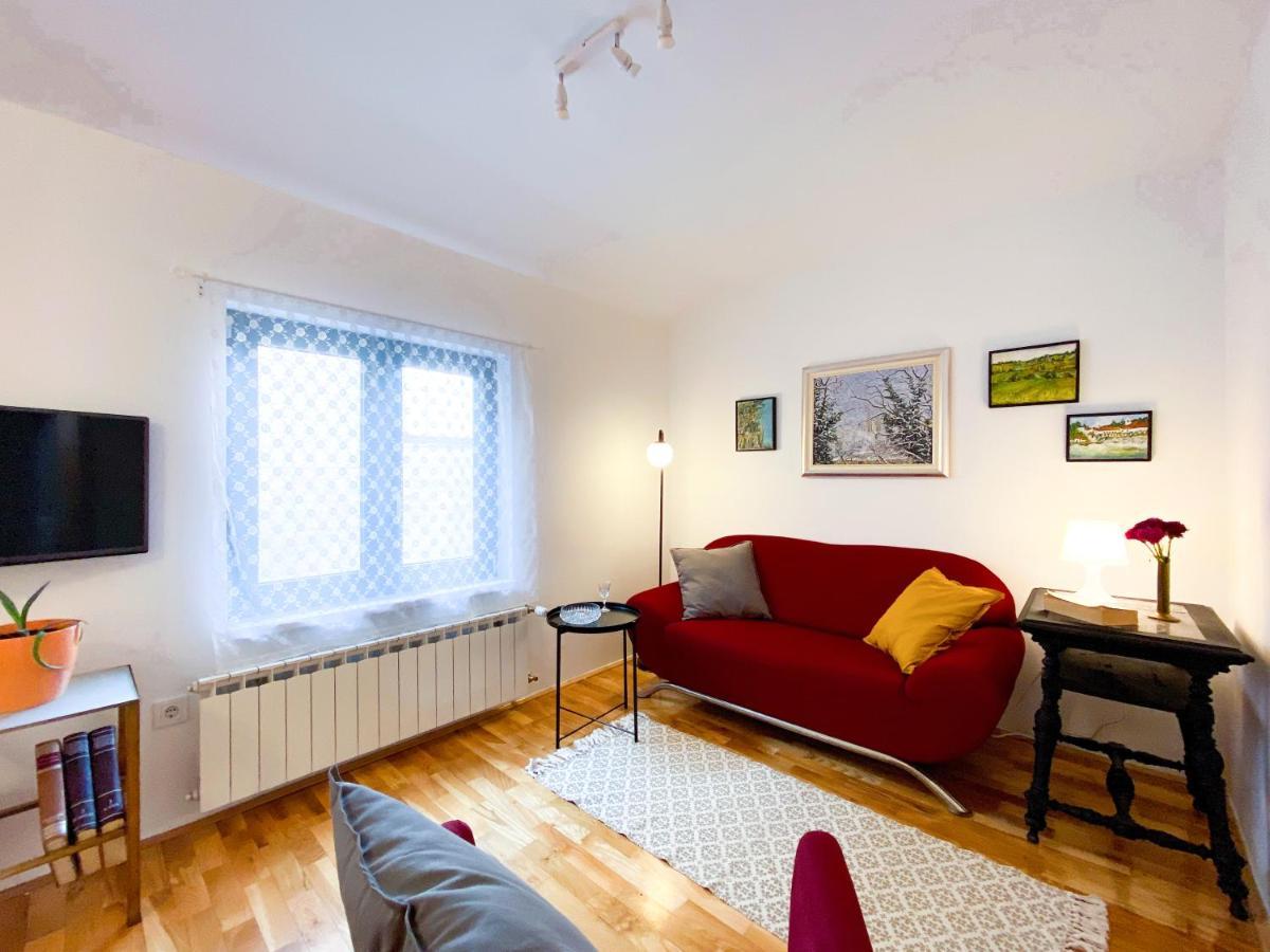 Apartment Mletacka Загреб Экстерьер фото